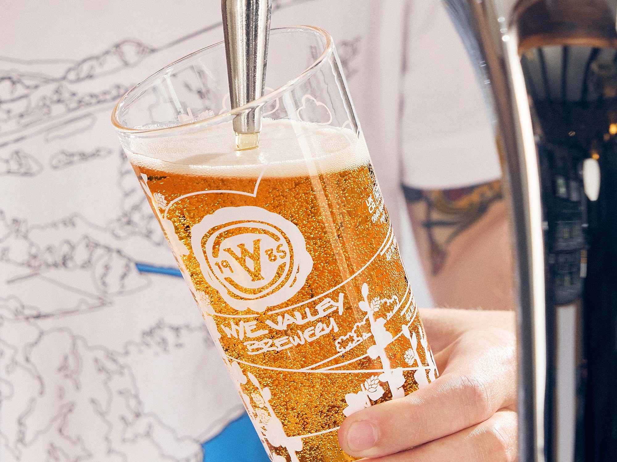 wvb-parallax-HOPFATHER-202603-01.jpg